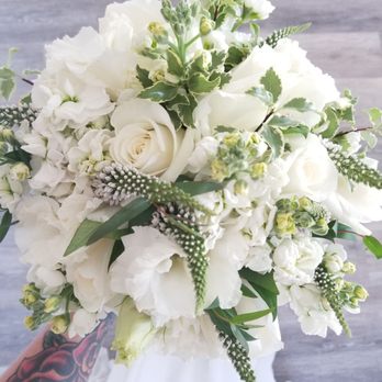 Michael's Flowers - Florists Near Me - Simi Valley, California