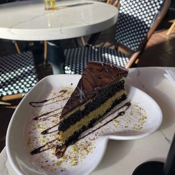 Utopia Caffe - Dubai chocolate cake - Breakfast & Brunch Near Me - Tustin, California