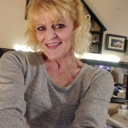 Kroger denied me my groceries because I have an EBT card the lady was so rude and humiliated me I did not eat that night