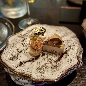 Stubborn Seed - Kaluga Caviar Macaron, Hudson Valley Foie Gras & Black Truffle Tart, Wagyu Beef Tartare - New American Near Me - Las Vegas, Nevada Stubborn Seed - Kaluga Caviar Macaron, Hudson Valley Foie Gras & Black Truffle Tart, Wagyu Beef Tartare - New American Near Me - Las Vegas, Nevada