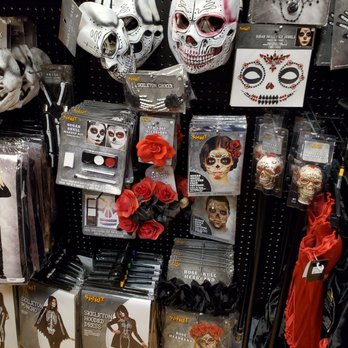Spirit Halloween - Costumes Near Me - Oviedo, Florida Spirit Halloween - Costumes Near Me - Oviedo, Florida