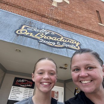 Sally's On Broadway - American Near Me - Springville, Iowa Sally's On Broadway - American Near Me - Springville, Iowa