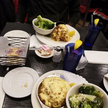 Mo's Seafood - Seafood Near Me - Towson, Maryland