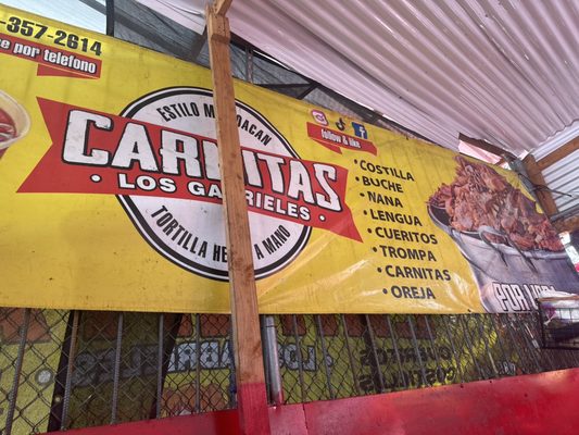 Cárnitas Los Gabrieles by null