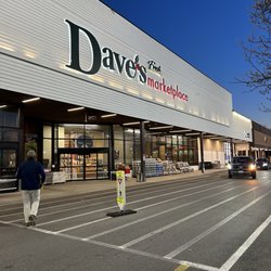 Dave's Fresh Marketplace