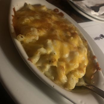 Annabel Lee Tavern - This mac and cheese was really really good. The cheeses always matter, and it was like 6 of them in this lol - Pubs Near Me - Baltimore, Maryland
