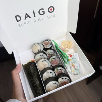 Daigo Handroll Bar - Hokkaido Scallop, Toro (Fatty Tuna), Avocado Cucumber hand roll - Sushi Bars Near Me - Brooklyn, New York