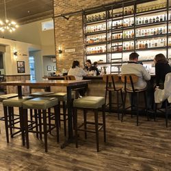 The Oxford Kitchen and Gastropub - Fully stocked bar