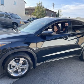 AutoNation Ford Tustin - 2016 Honda HRV - Car Dealers Near Me - Tustin, California AutoNation Ford Tustin - 2016 Honda HRV - Car Dealers Near Me - Tustin, California