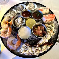 Old Hickory Steakhouse - Seafood tower