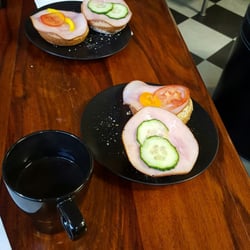 Gööks - Fralla och kaffe i kylan =)