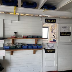 Katahdin Cruises - Condiment area