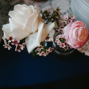 Acton Creative Flowers - Florists Near Me Acton Creative Flowers - Florists Near Me