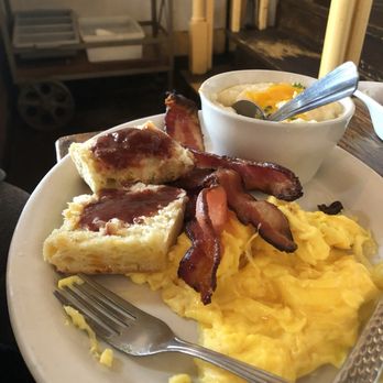 Toast - Grits,eggs,bacon and biscuit - Breakfast & Brunch Near Me - New Orleans, Louisiana