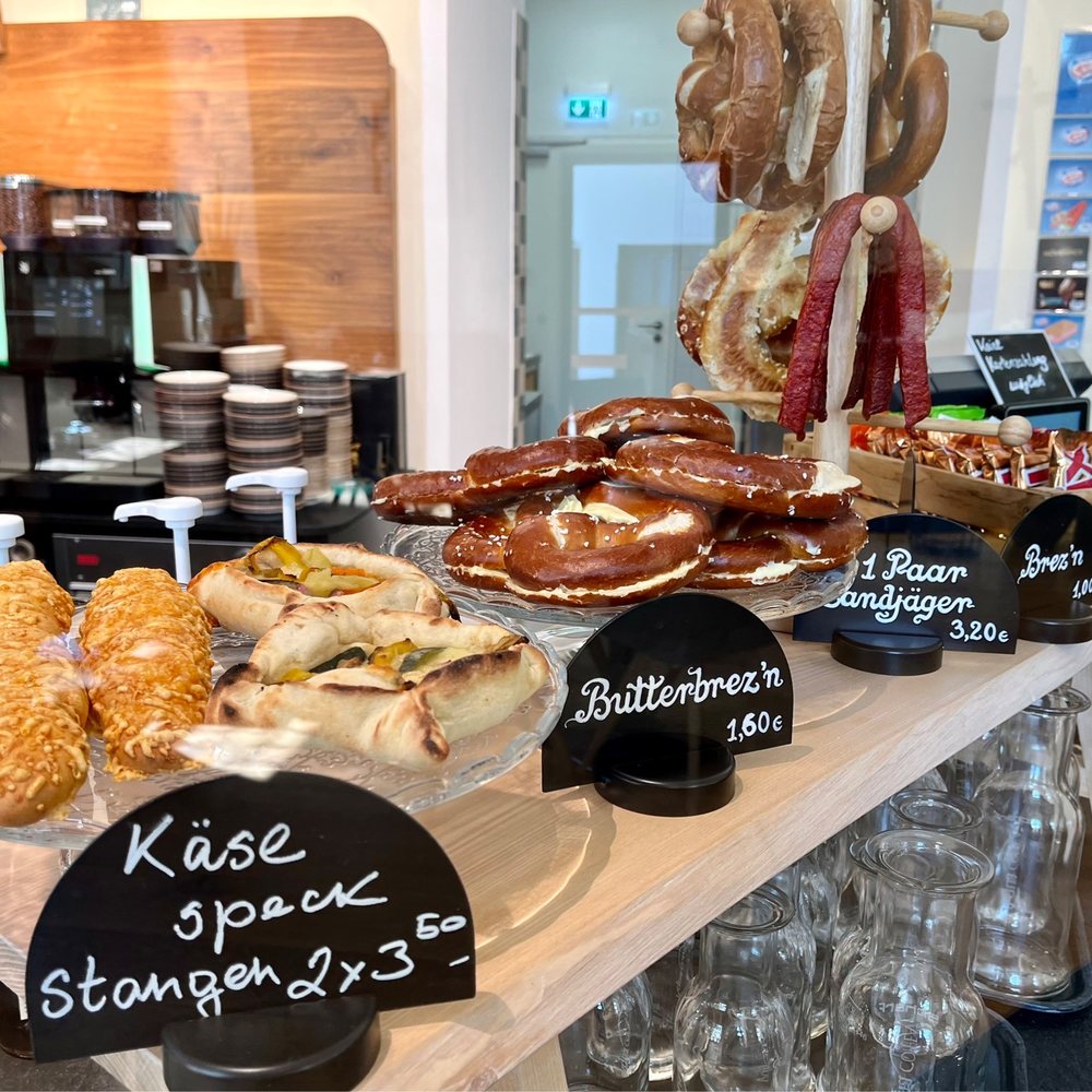 Café 1330 - Cafes Near Me - Ettal, BY