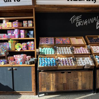 LUSH - Skin Care Near Me - Skokie, Illinois