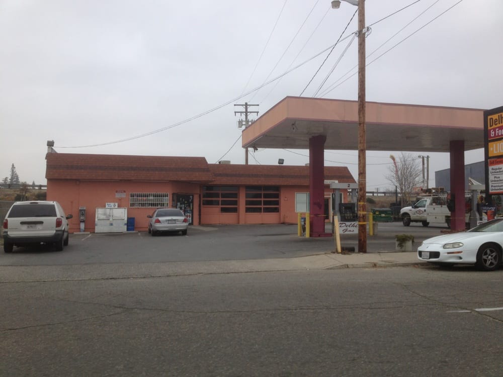 DELHI GAS AND FOOD MART Updated June 2024 9772 Stephens St, Delhi