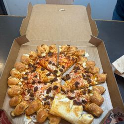 Pizza Hut - Cheesy Bites Pizza