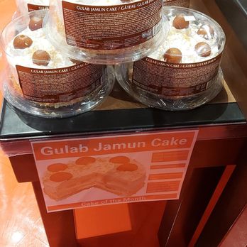 Loblaws - a display of cupcakes and pastries - Grocery Near Me - North York, Ontario Loblaws - a display of cupcakes and pastries - Grocery Near Me - North York, Ontario