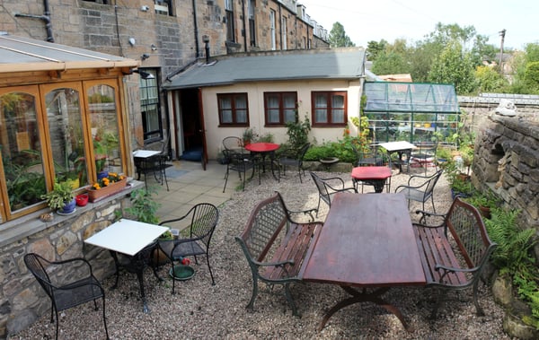 Argyle Backpackers by null