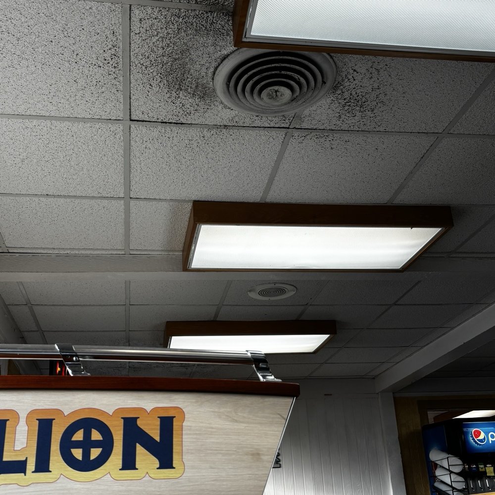 Long John Silver's - Black mold and dirt - Seafood Near Me - Fairmont, West Virginia Long John Silver's - Black mold and dirt - Seafood Near Me - Fairmont, West Virginia