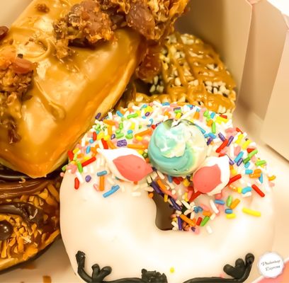 Pinkbox Doughnuts by null