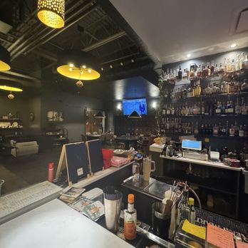Lit Cigar Lounge - Cigar Bars Near Me - Chesterfield, Missouri Lit Cigar Lounge - Cigar Bars Near Me - Chesterfield, Missouri