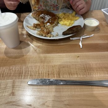 Eggsquisite Cafe - Mini kids breakfast - Breakfast & Brunch Near Me - Fort Worth, Texas