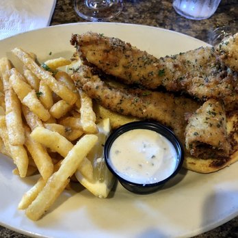 Yellowstone Cafe - Yellowstone Walleye Sandwich - American Near Me - Town and Country , Missouri Yellowstone Cafe - Yellowstone Walleye Sandwich - American Near Me - Town and Country , Missouri