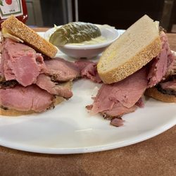 Chenoy's - Sandwich