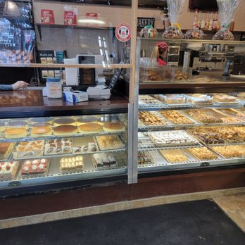 Parisi Bakery Astoria - Display case - Bakeries Near Me - Astoria, New York Parisi Bakery Astoria - Display case - Bakeries Near Me - Astoria, New York