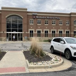 Methodist Medical Plazas - Front Entrance