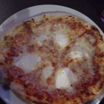 Yard House - 4 cheese pizza-- my favourite! - New American Near Me - Orlando, Florida Yard House - 4 cheese pizza-- my favourite! - New American Near Me - Orlando, Florida