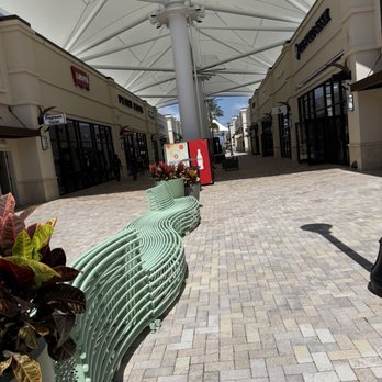Tanger Outlets Palm Beach - Shopping Centers Near Me - West Palm Beach, Florida Tanger Outlets Palm Beach - Shopping Centers Near Me - West Palm Beach, Florida