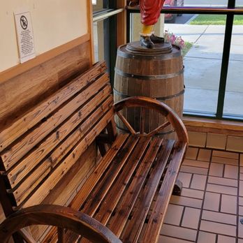 Flo's Farmhouse Cafe - Beautiful wagon bench, if there's a wait - Cafes Near Me - Riverside, California Flo's Farmhouse Cafe - Beautiful wagon bench, if there's a wait - Cafes Near Me - Riverside, California