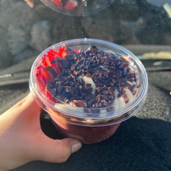 Aloha Krew - Acai Sorbet with the "mana" toppings! - Acai Bowls Near Me - Honolulu, Hawaii