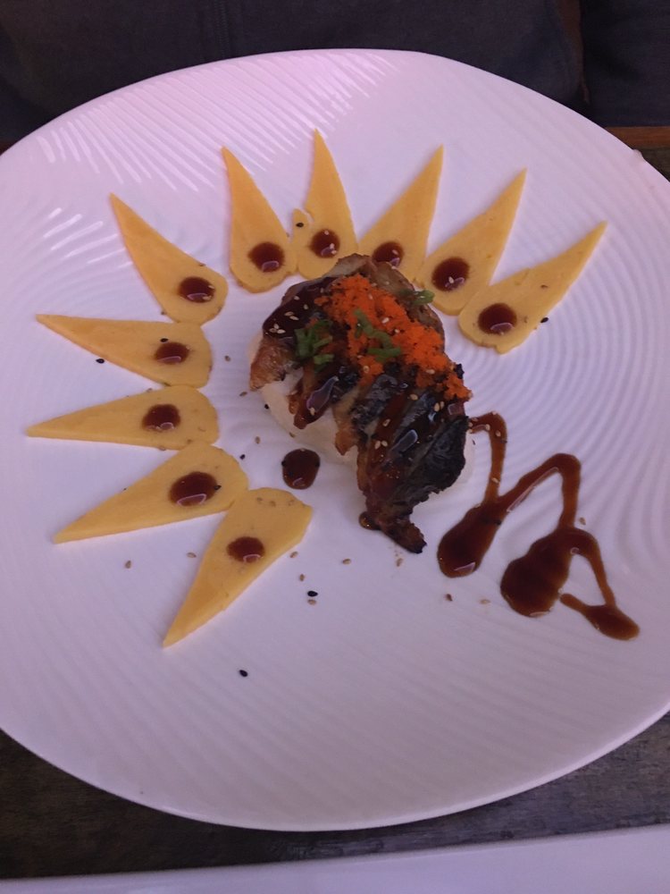 Umi Sushi Bar & Grill
