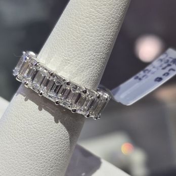 Nuggets and Carats - Jewelry Near Me - Laguna Niguel, California Nuggets and Carats - Jewelry Near Me - Laguna Niguel, California