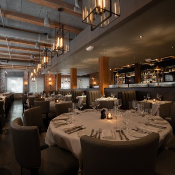 Mooo.... Seaport - Dining Room - Steakhouses Near Me - Boston, Massachusetts