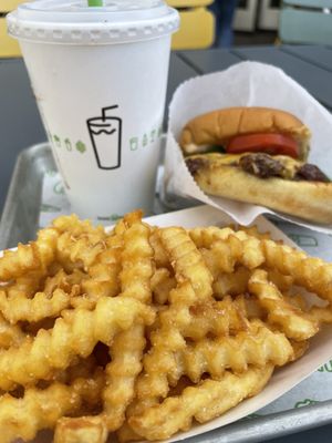 Shake Shack Beverly Hills by null
