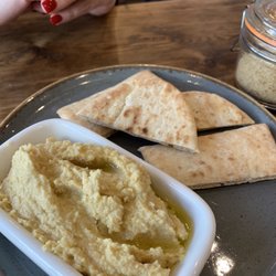 Cafe Olive - Pita and hummus.