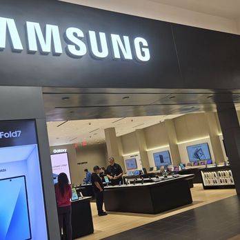 Samsung Store - Mobile Phone Repair Near Me - Cerritos, California Samsung Store - Mobile Phone Repair Near Me - Cerritos, California