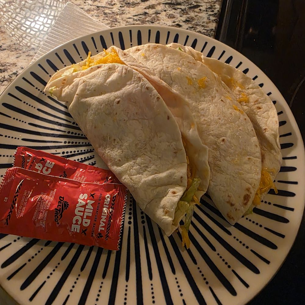 Del Taco - You call these tacos?? - Tacos Near Me - Kernersville, North Carolina Del Taco - You call these tacos?? - Tacos Near Me - Kernersville, North Carolina