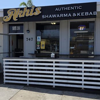 Akhis Authentic Shawarma & Kebab - Mediterranean Near Me - San Diego, California