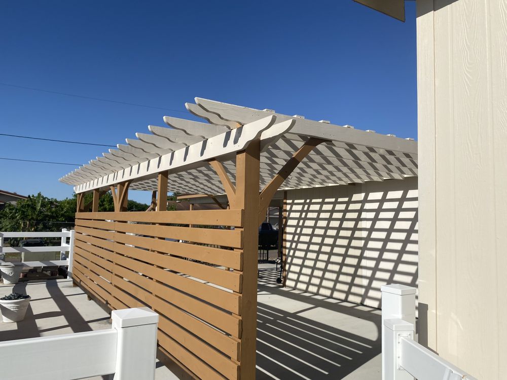 Slide of Akasia Builds