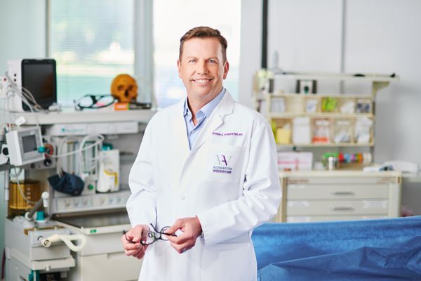 Austin-Weston, The Center For Cosmetic Surgery by null