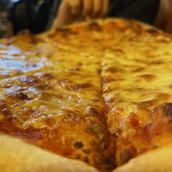 Mamma Martino's Pasta and Pizzeria Restaurant - Cheese pizza