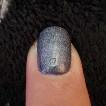 VIP Nails - Large chip - Nail Salons Near Me - Brookfield, Wisconsin VIP Nails - Large chip - Nail Salons Near Me - Brookfield, Wisconsin
