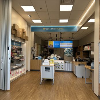 The UPS Store - Shipping Centers Near Me - Damascus, Maryland