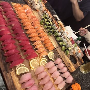Hello Sushi - Sushi Bars Near Me - Fullerton, California